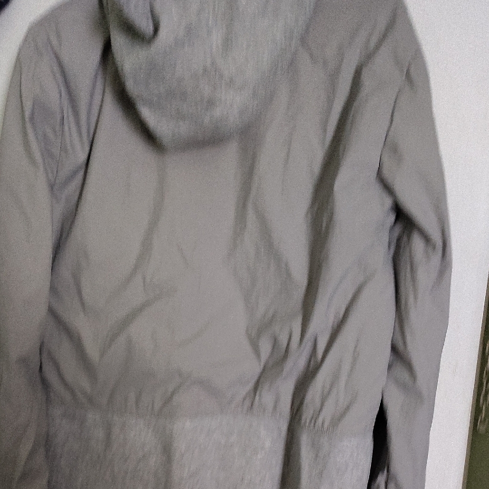 Adidas Gray Lightweight Windbreaker Performance Jacket Size Medium - Picture 6 of 7